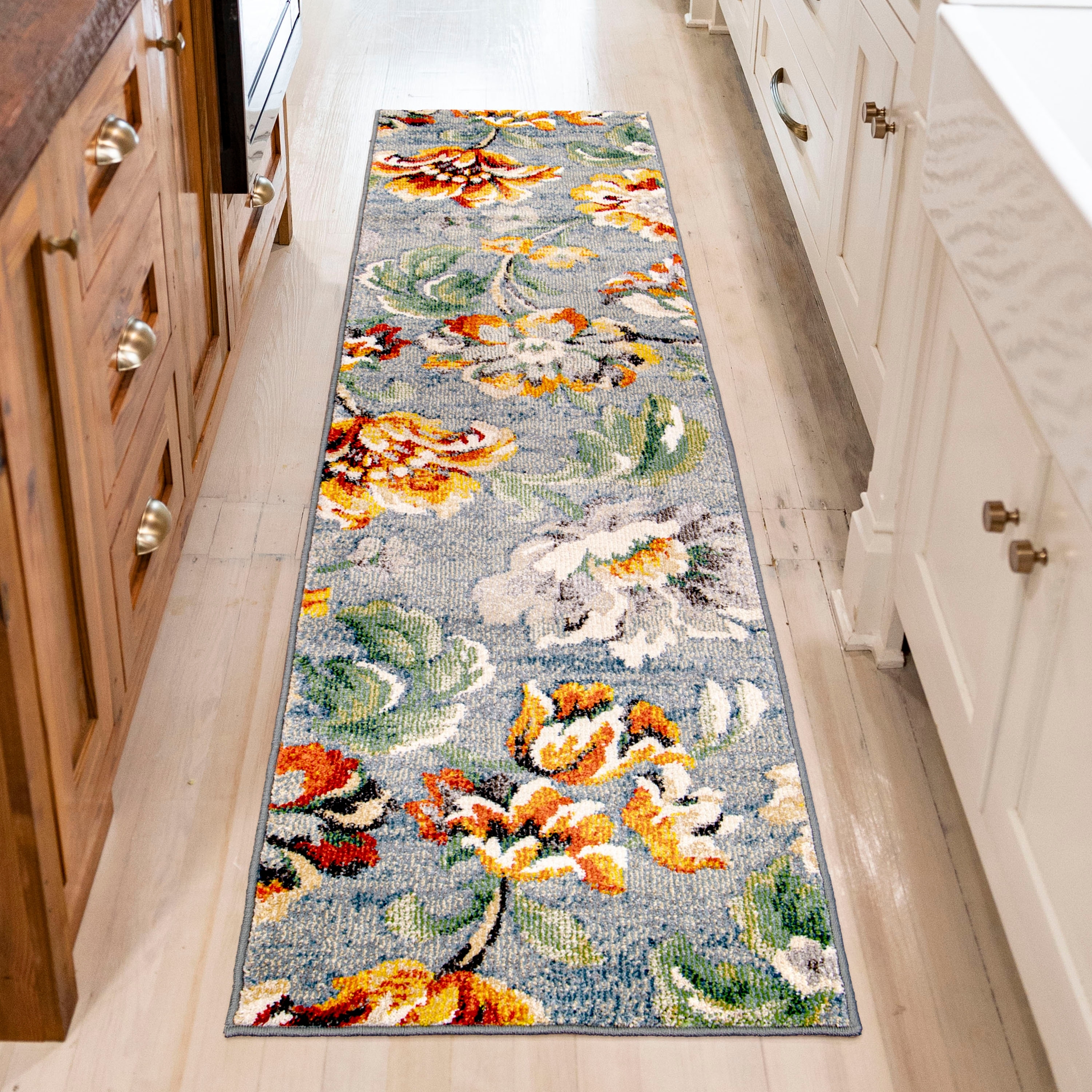 Simply Southern Cottage Franklin Floral Distressed Indoor Area Rug