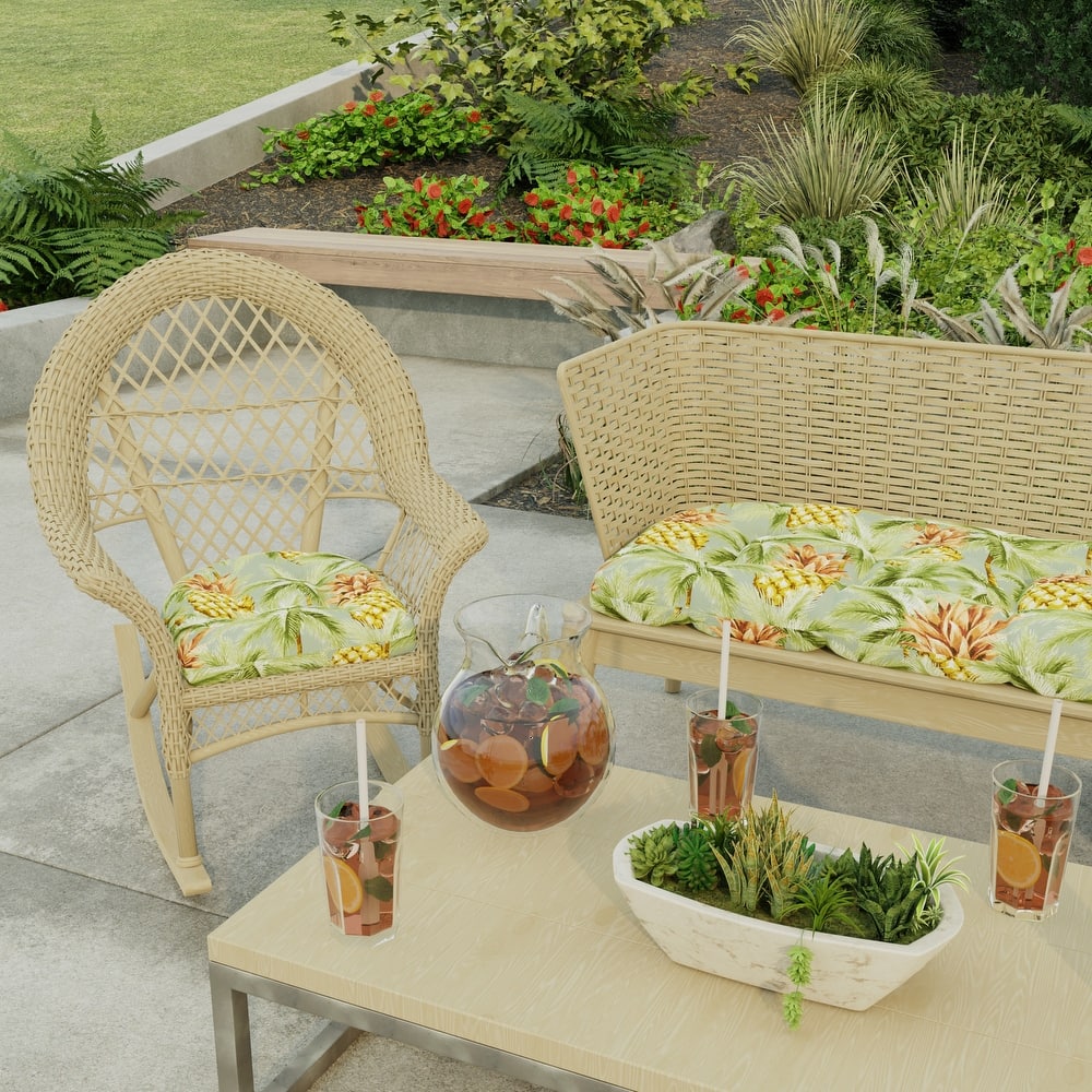 18" x 18" Contoured Outdoor Wicker Seat Cushion - Set of 2 - 18'' L x 18'' W x 4'' H