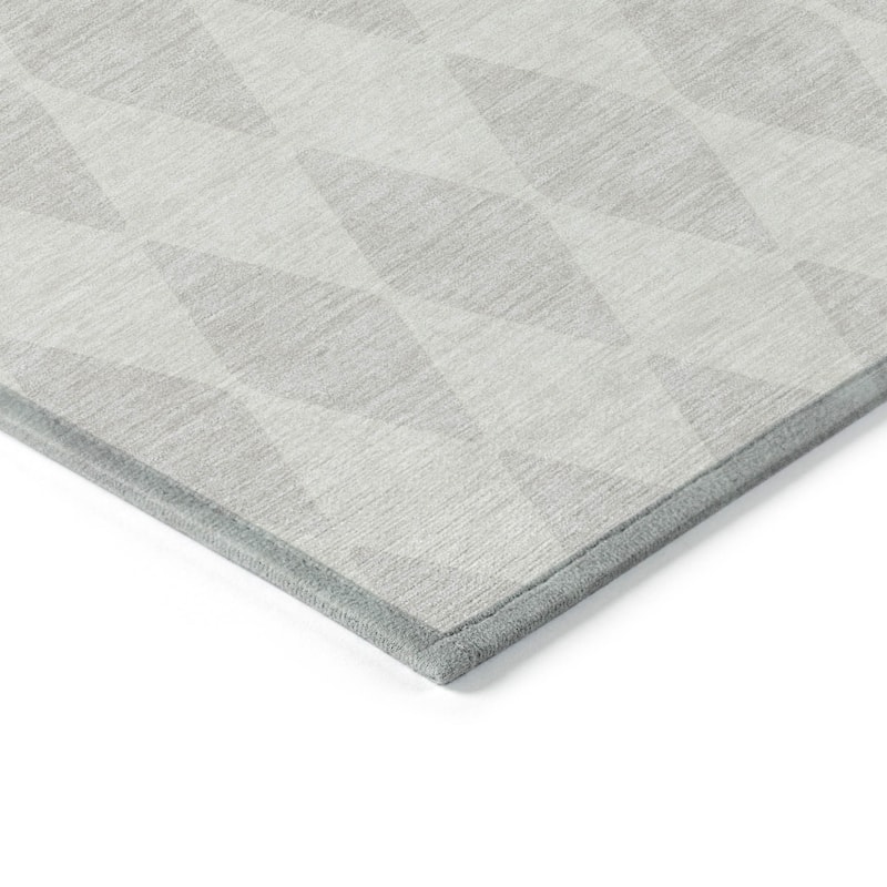 HomeRoots Geometric Transitional Rectangle Outdoor Rug