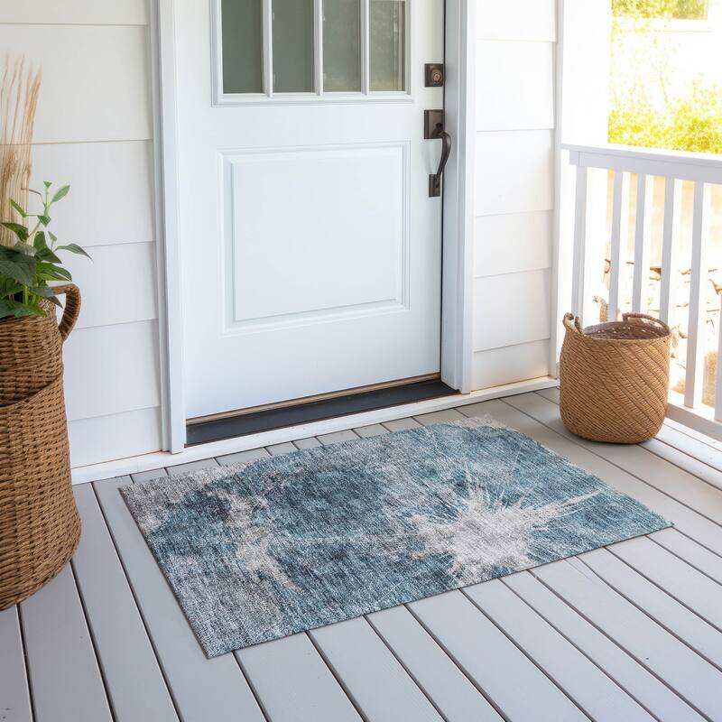 Machine Washable Indoor/ Outdoor Chantille Modern Tree Grain Rug
