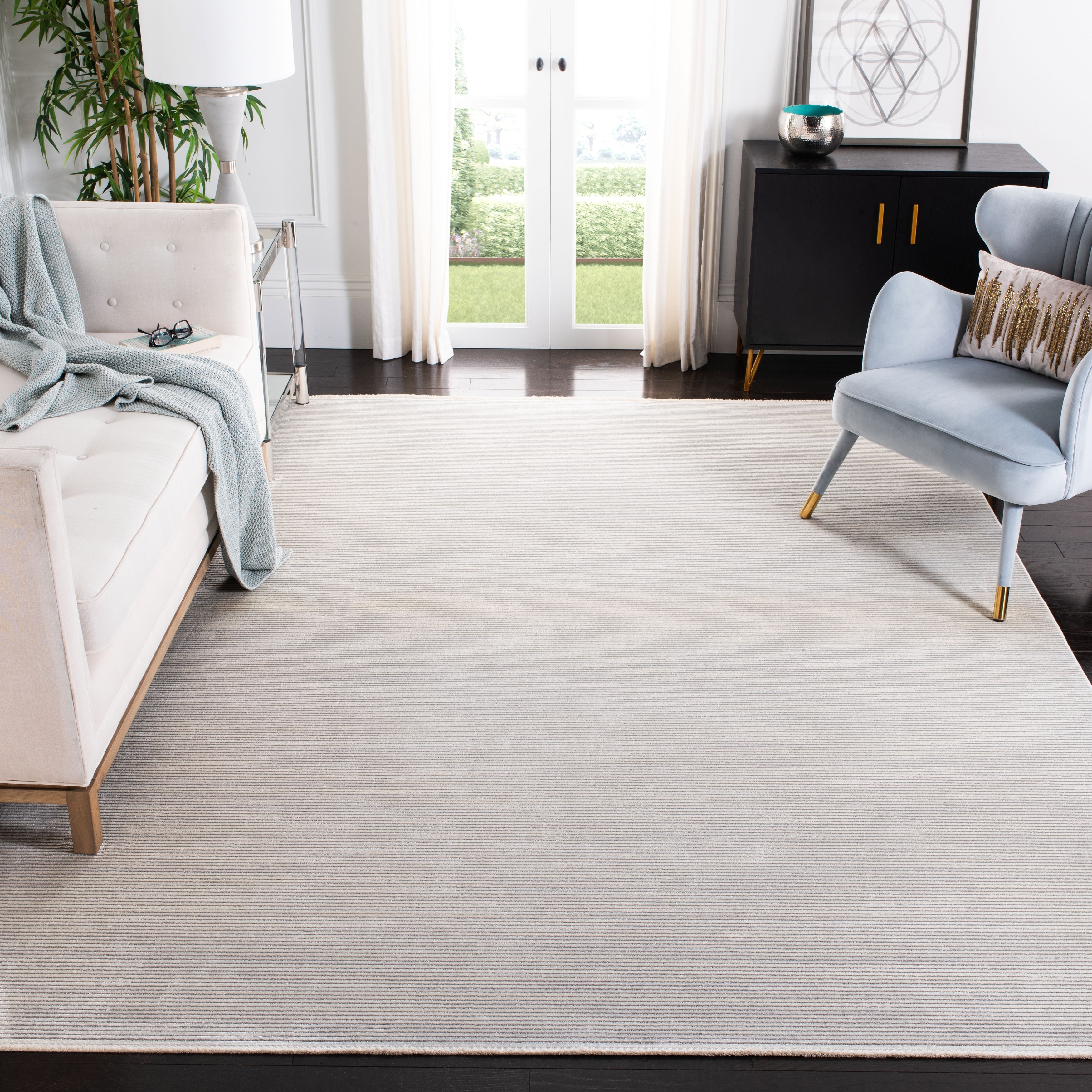 SAFAVIEH Dream Collection DRM472F Modern Ombre Premium Viscose Living Room Dining Bedroom Area Rug 6'7 x 6'7 Square Grey/Ivory 