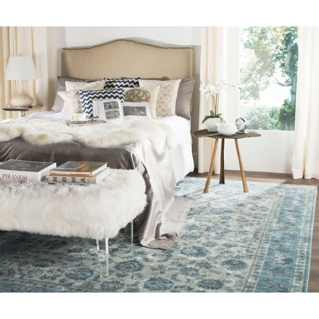 SAFAVIEH, Valencia Masumeh Boho Oriental Distressed Rug