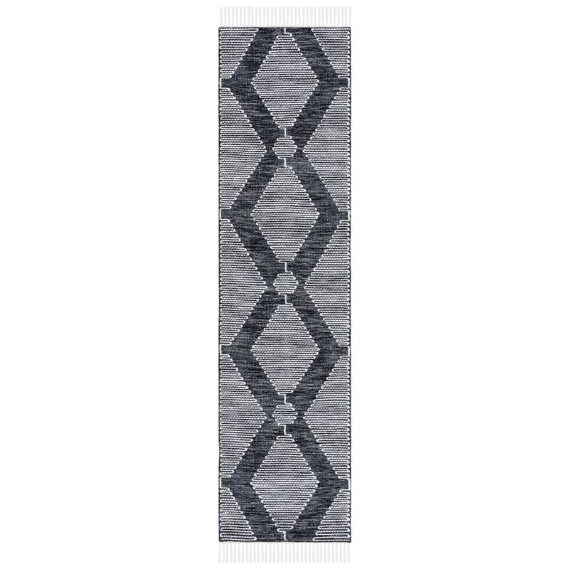 SAFAVIEH Handmade Kilim Imca Moroccan Boho Rug - 2'3" x 9' Runner - Black/Ivory