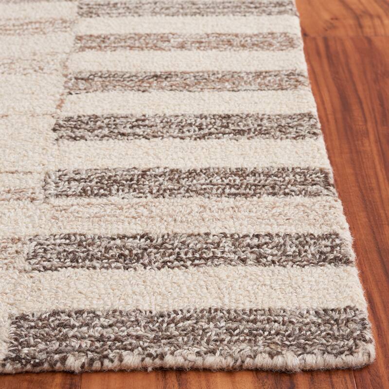 SAFAVIEH Handmade Ebony Elsie Modern Wool Rug