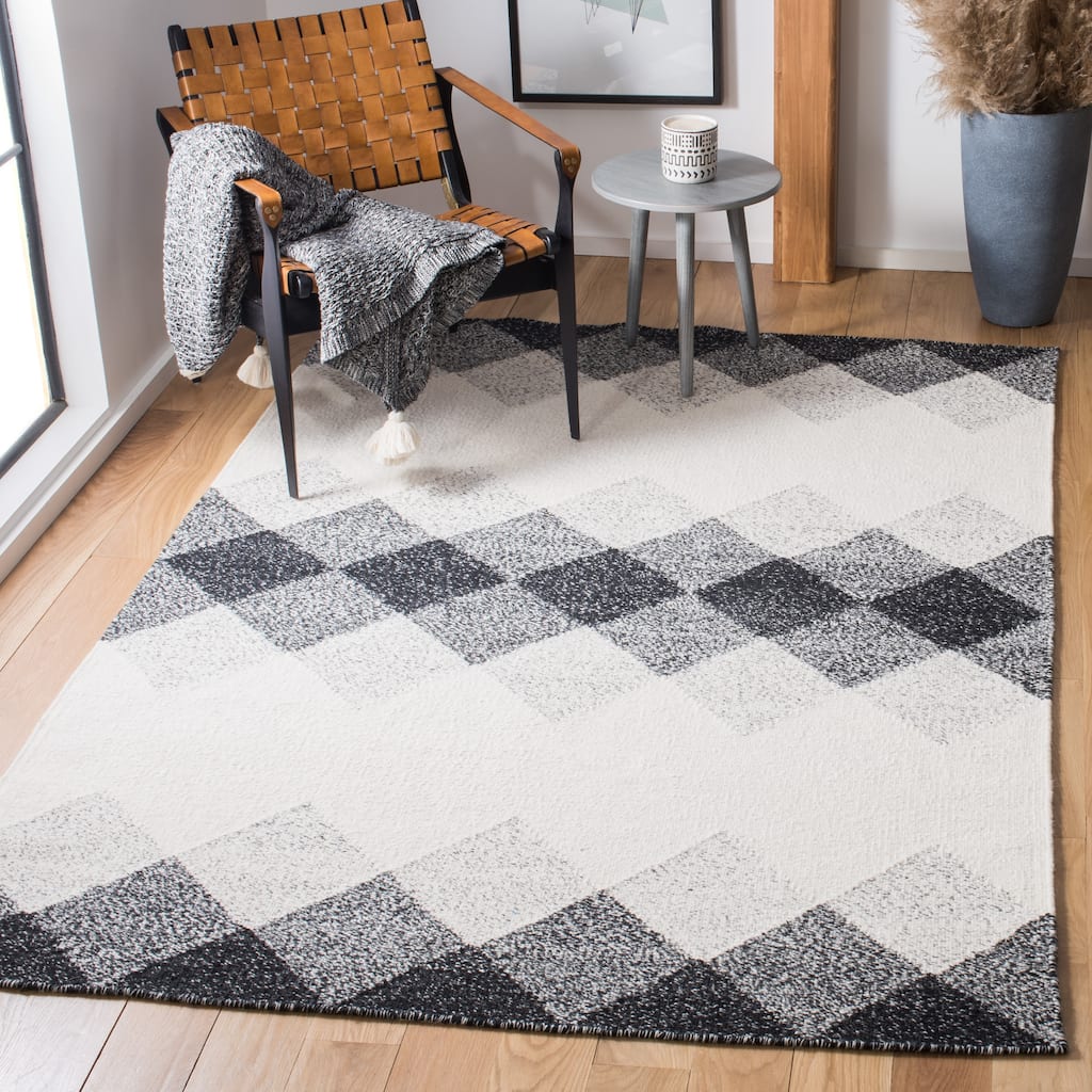 SAFAVIEH Handmade Kilim Berendine Flatweave Wool Rug