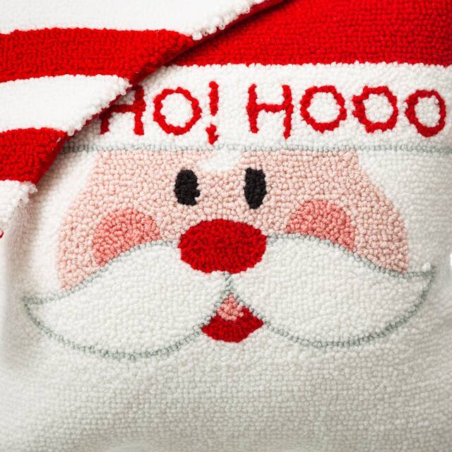 Glitzhome 14"L Hooked 3D Christmas Pillow