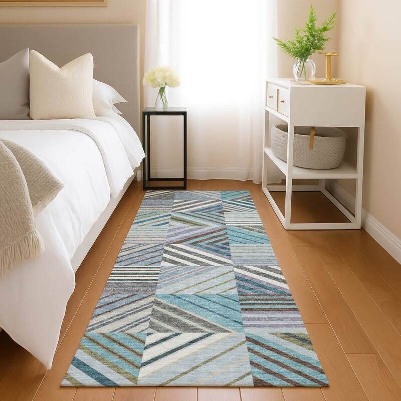 Machine Washable Indoor/ Outdoor Geo Mosaic Chantille Rug