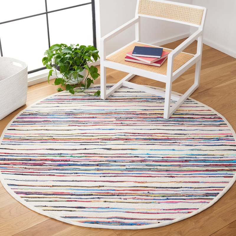 SAFAVIEH Handmade Rag Rug Jakayla with Fringe Casual Stripe - 6' Round - Ivory/Multi