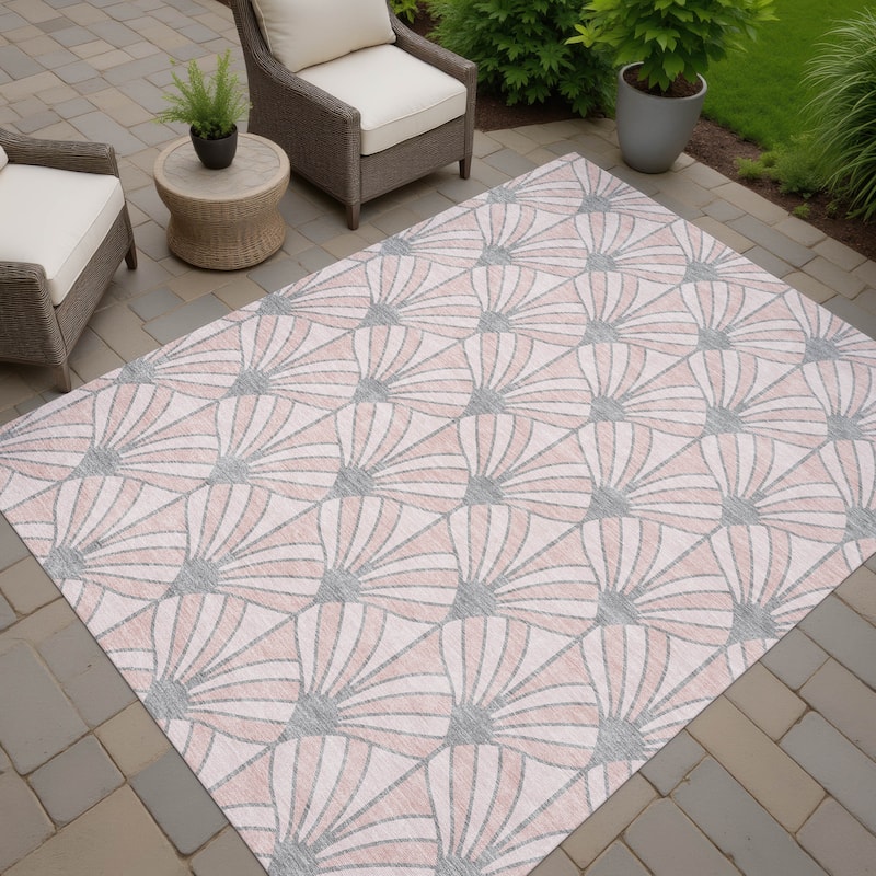 Machine Washable Indoor/ Outdoor Casual Kim Chantille Rug