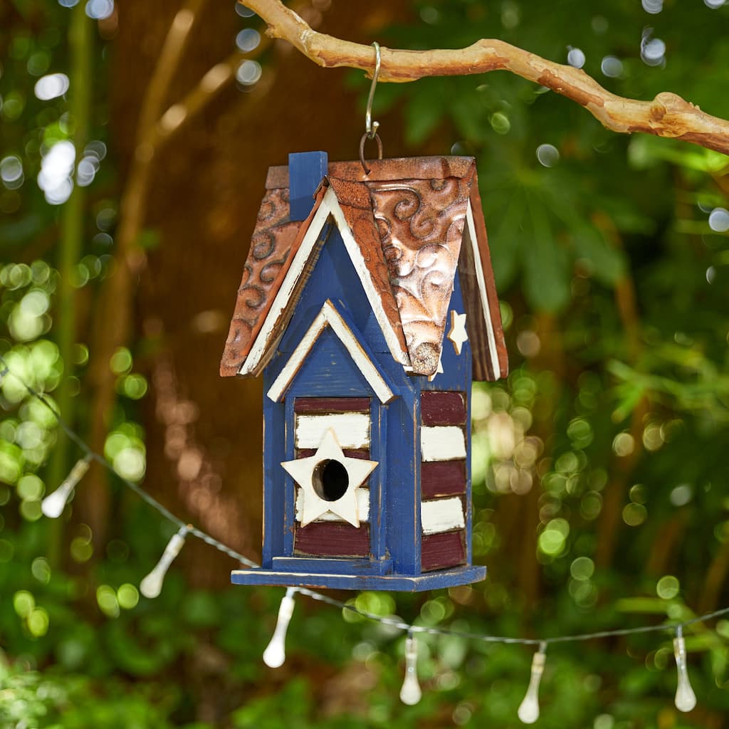 Glitzhome 12.25"H Distressed Solid Wood Outdoor Garden Birdhouse