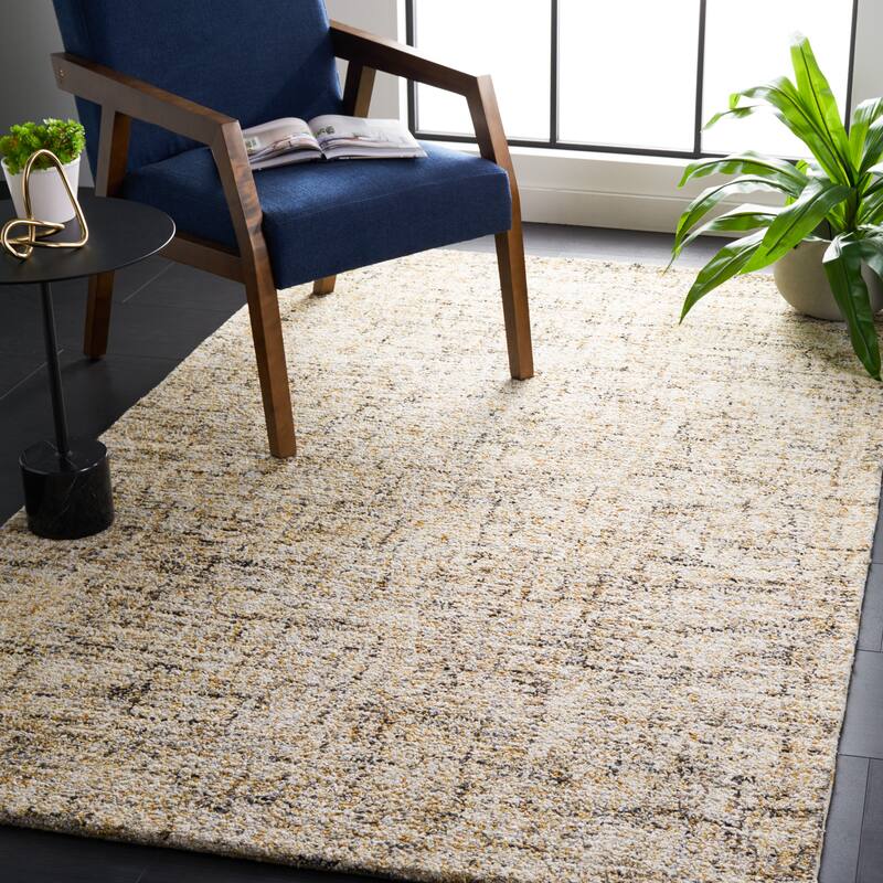 SAFAVIEH Handmade Abstract Elenita Modern Wool Rug - 4' x 6' - Beige/Gold