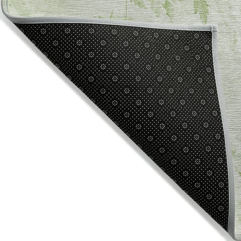 HomeRoots Floral Transitional Rectangle Outdoor Rug