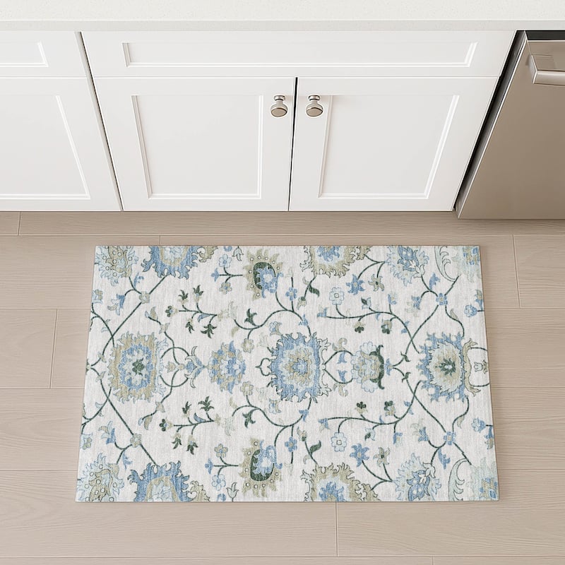 Machine Washable Indoor/ Outdoor Traditional Serena Chantille Rug