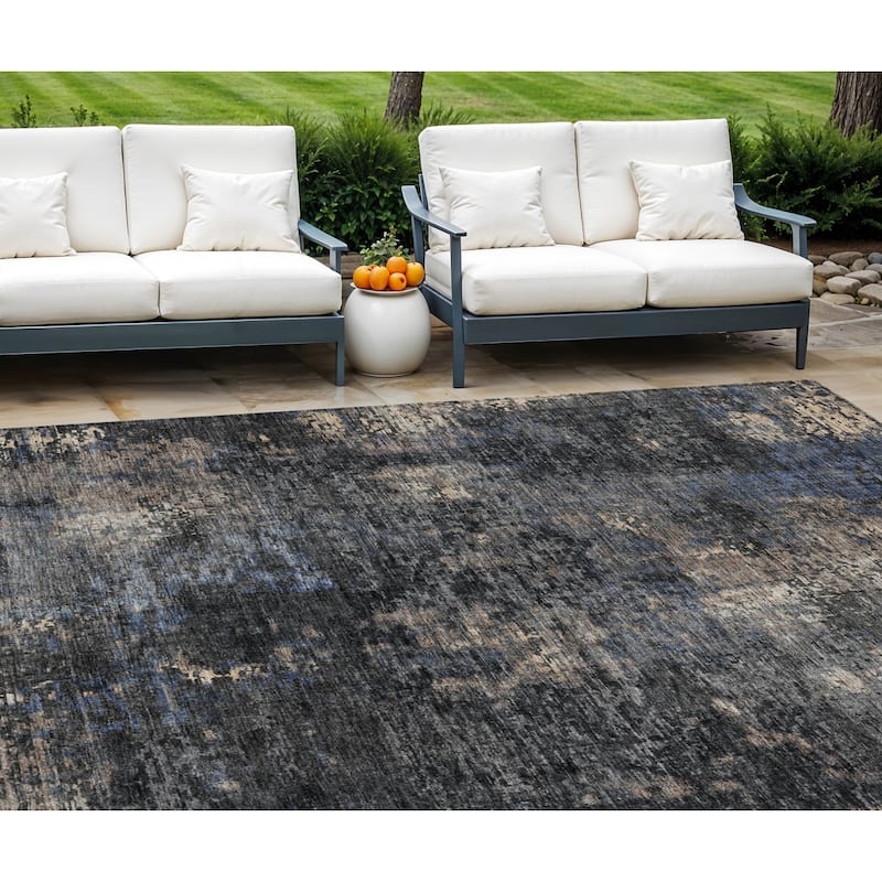 HomeRoots Abstract Transitional Rectangle Outdoor Rug - 9' X 12'