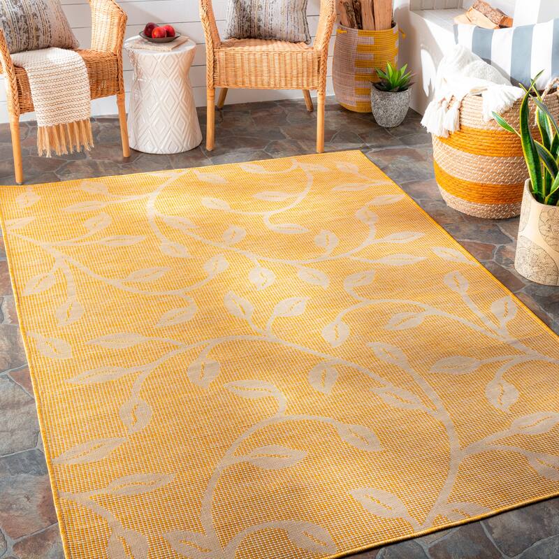 Artistic Weavers Otis Indoor / Outdoor Floral Area Rug - 5'1" x 7' - Mustard