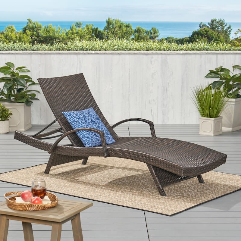 Roomfitters PE Wicker Chaise Lounge with Arm for Outdoor Relaxation, Adjustable Backrest, Stylish Patio Furniture