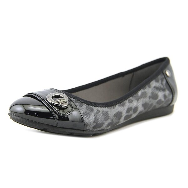 bebe gold flip flops