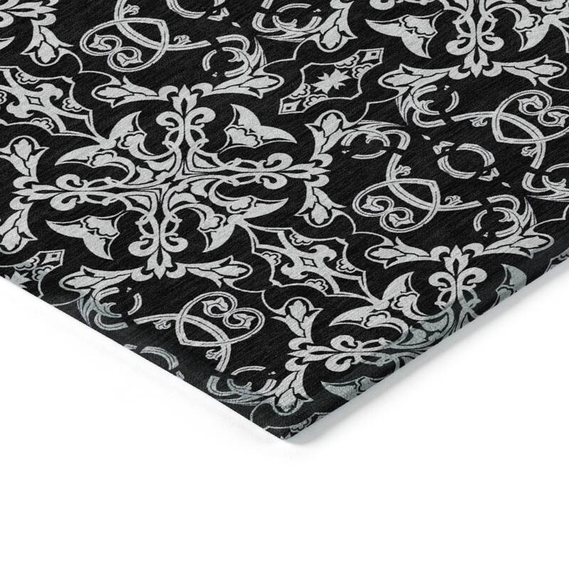 Machine Washable Indoor/ Outdoor Chantille Traditional Medallions Rug