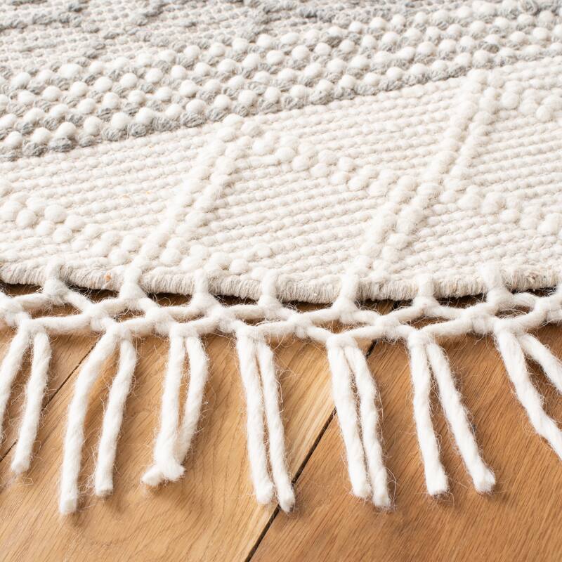 SAFAVIEH Handmade Natura Sheetal Moroccan Wool Rug