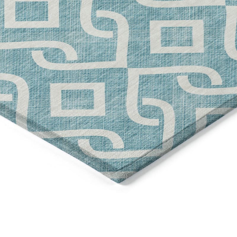 HomeRoots Geometric Transitional Rectangle Outdoor Rug