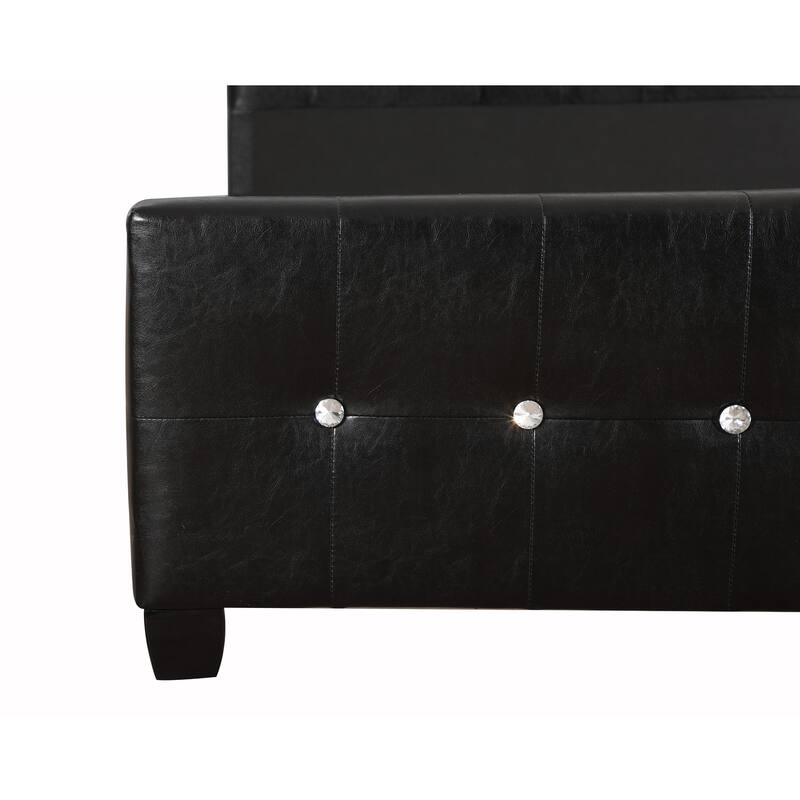 Black Queen Bed with Sleek Transitional Style, Sturdy Construction and Modern Appeal for Any Bedroom Setting