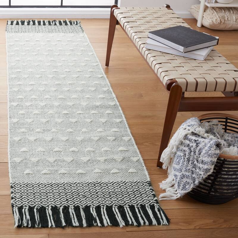 SAFAVIEH Flatweave Vermont Alitsia Boho Wool Rug - 2'3" x 8' Runner - Ivory/Black