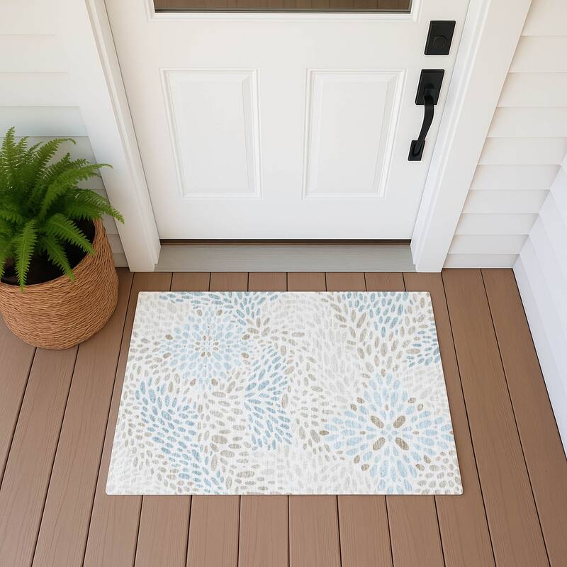Machine Washable Indoor/ Outdoor Modern Genoa Chantille Rug - Ivory - 1'8" x 2'6"