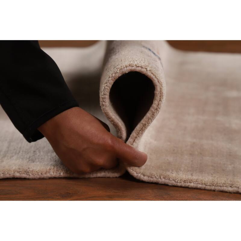 Little Animals Design Gabbeh Indian Foyer Rug Handmade Silk Carpet - 3'0"x 4'11"