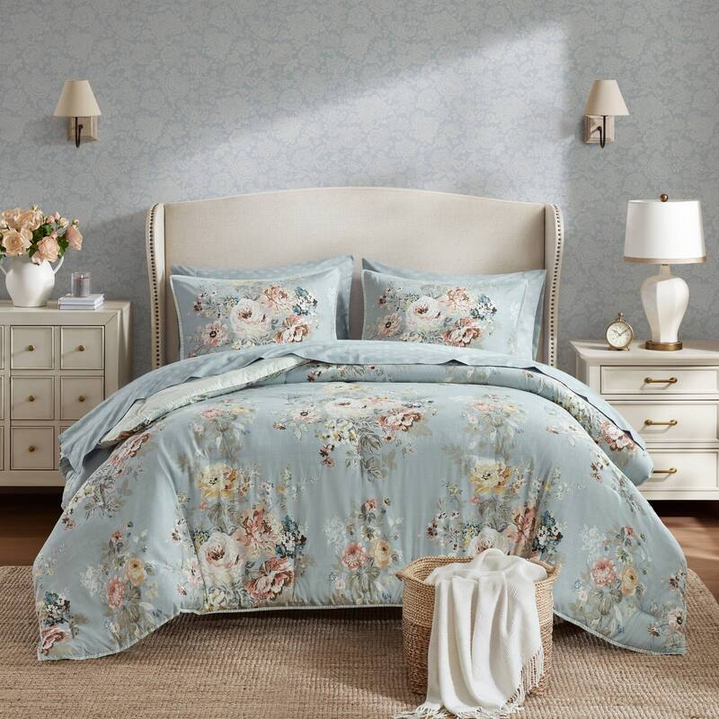 Madison Park Essentials Heather Vintage-inspired Collection floral print Comforter Set - Queen - Soft Blue