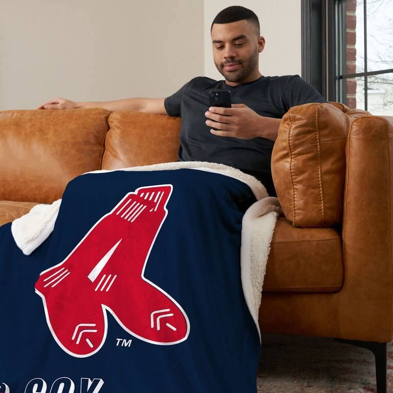 MLB CC Throwback Silk Touch Sherpa Throw Blanket