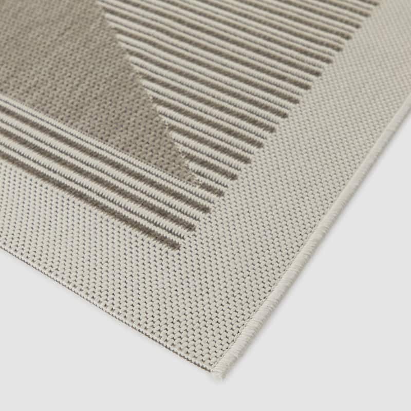 Helidon Modern Geometric Indoor/Outdoor Area Rug