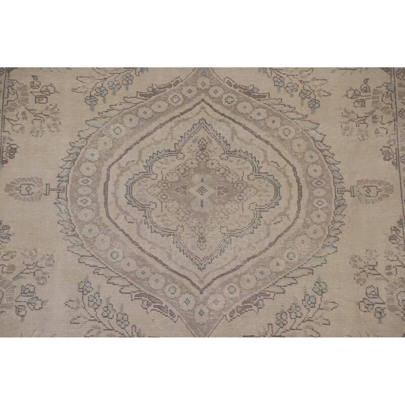 Hand Knotted Oriental 100% Wool Carpet Traditional Medallion Beige & Ivories Tabriz Area Rug - 9' 4'' X 6' 5''