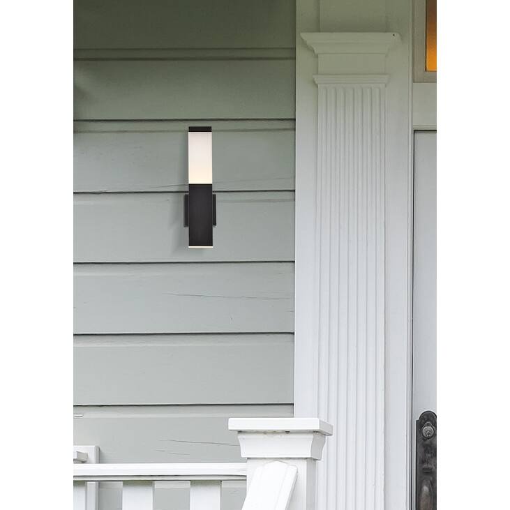 Modern Outdoor Wall Sconce - N/A