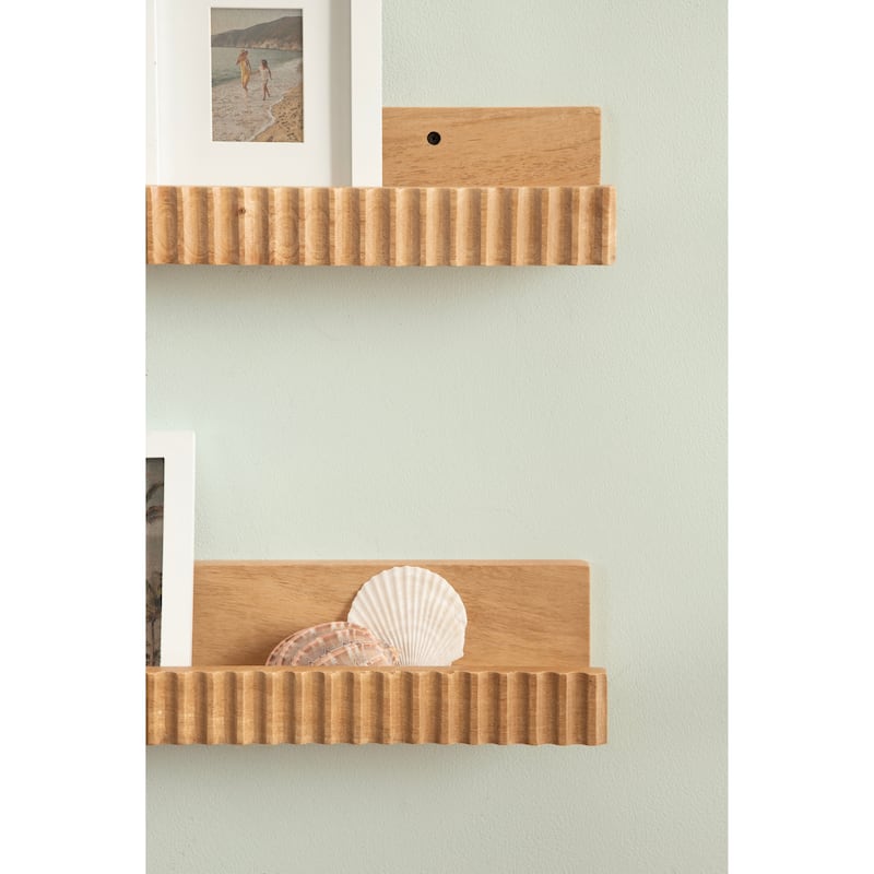 Kate and Laurel Furrow Ledge Shelf Set.
