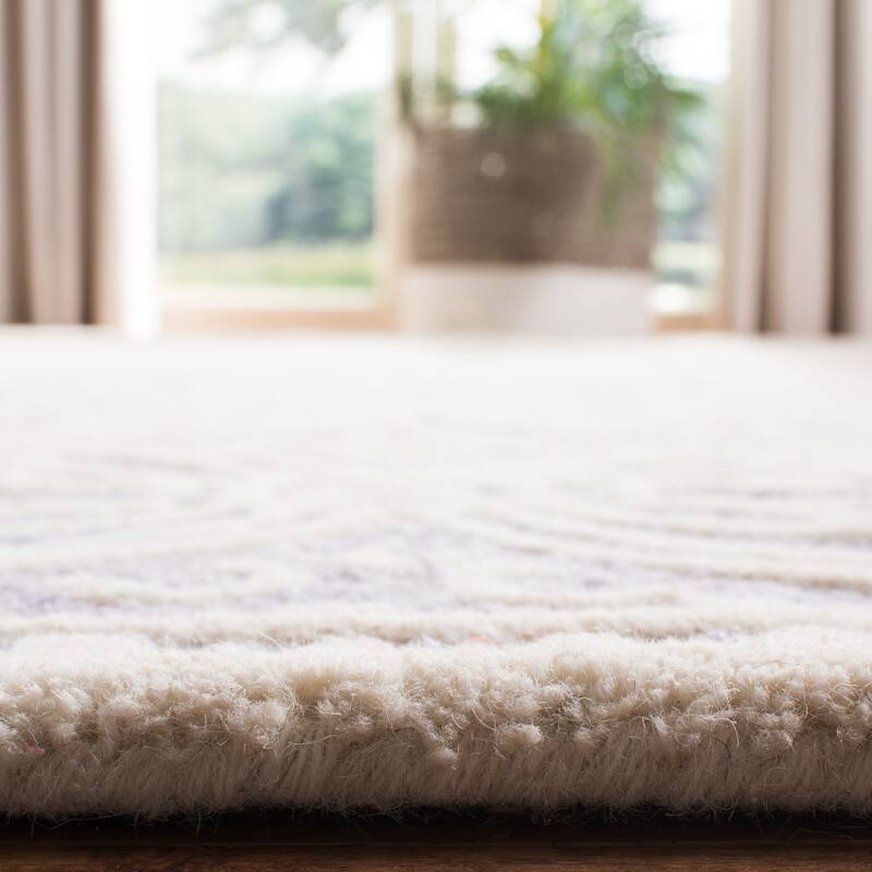 SAFAVIEH Handmade Cambridge Myrtis Moroccan Wool Rug