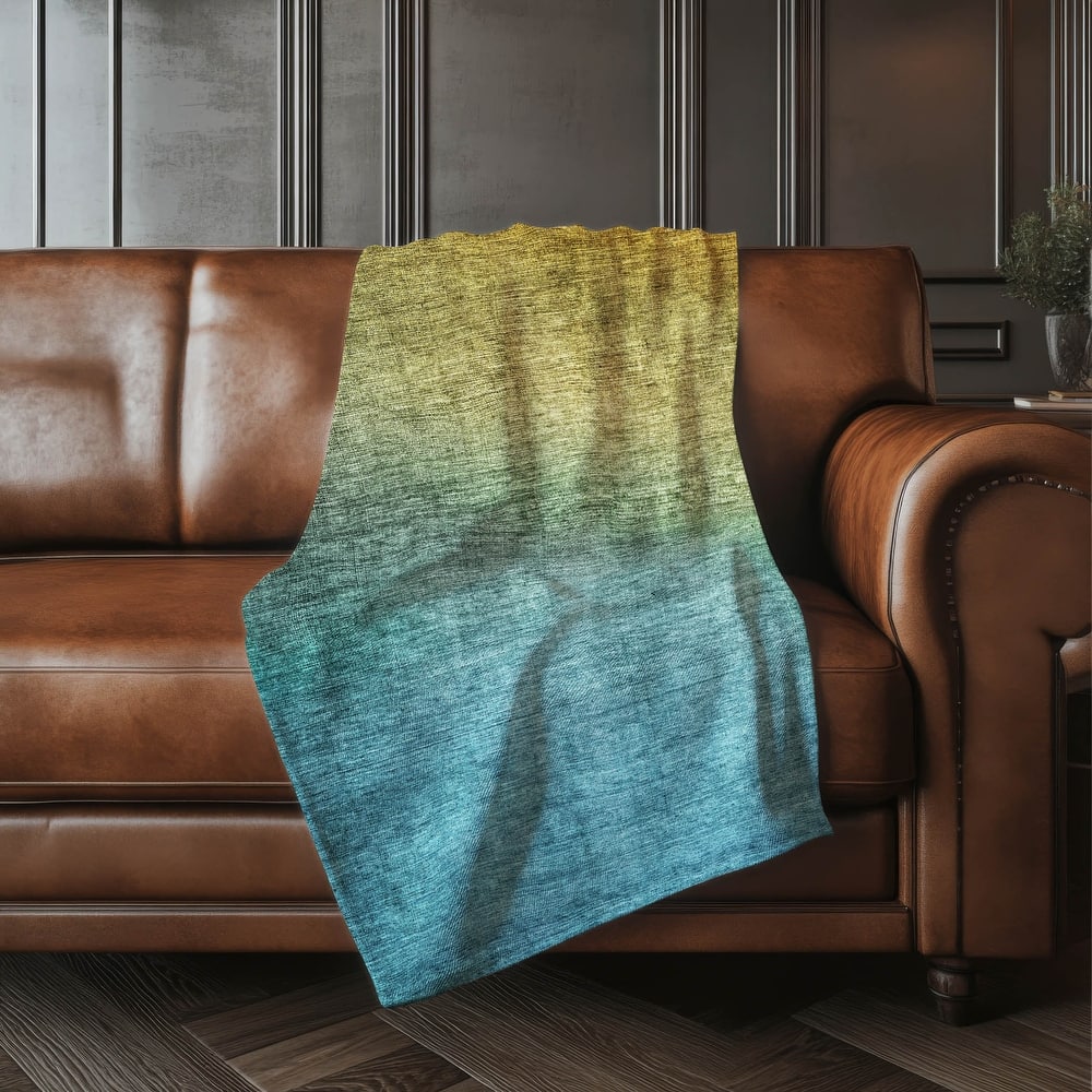 Premium Machine Washable Modern Ombre Sherpa Throw Blanket