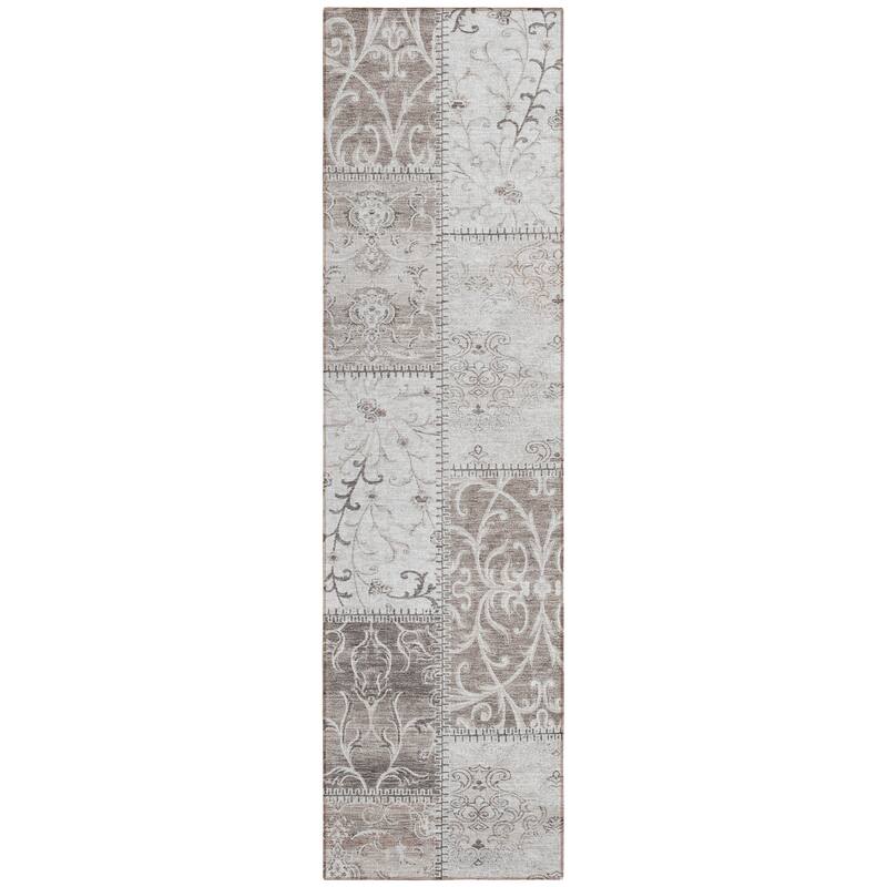 Machine Washable Indoor/ Outdoor Traditional Patchwork Chantille Rug