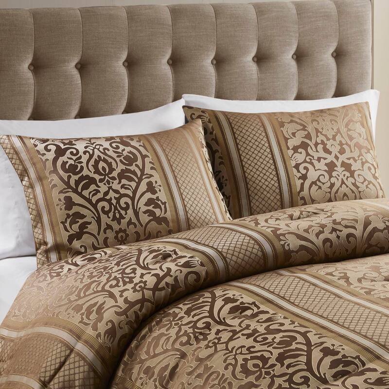 Madison Park Bella 6 Piece Jacquard Comforter Set with Throw Pillows