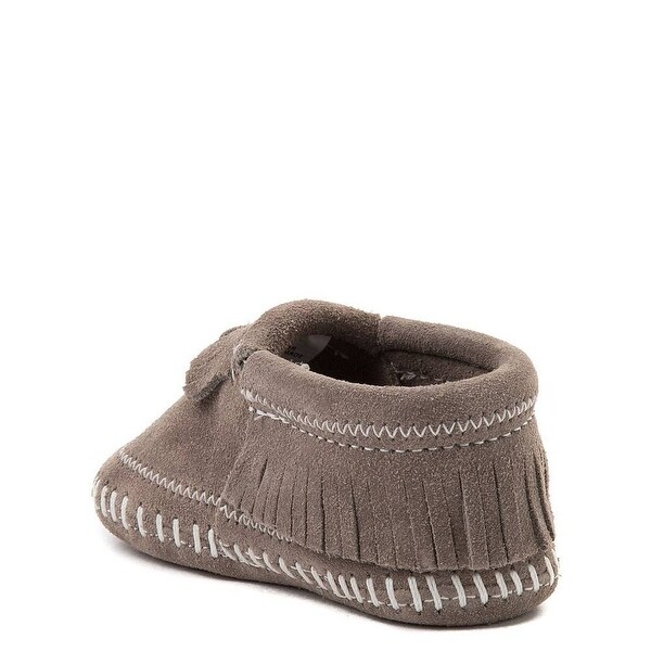 minnetonka baby slippers