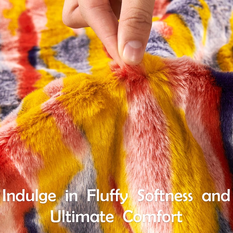 Home Soft Things Jacquard FauxFur Throw