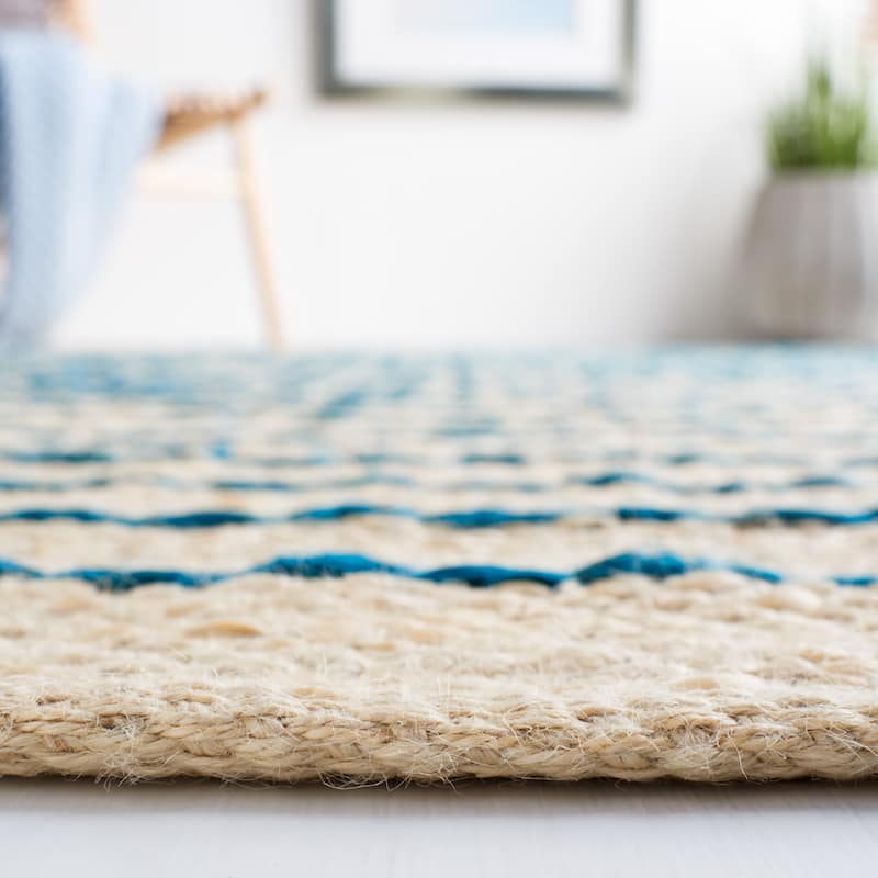 SAFAVIEH Handmade Natural Fiber Kamora Jute Rug