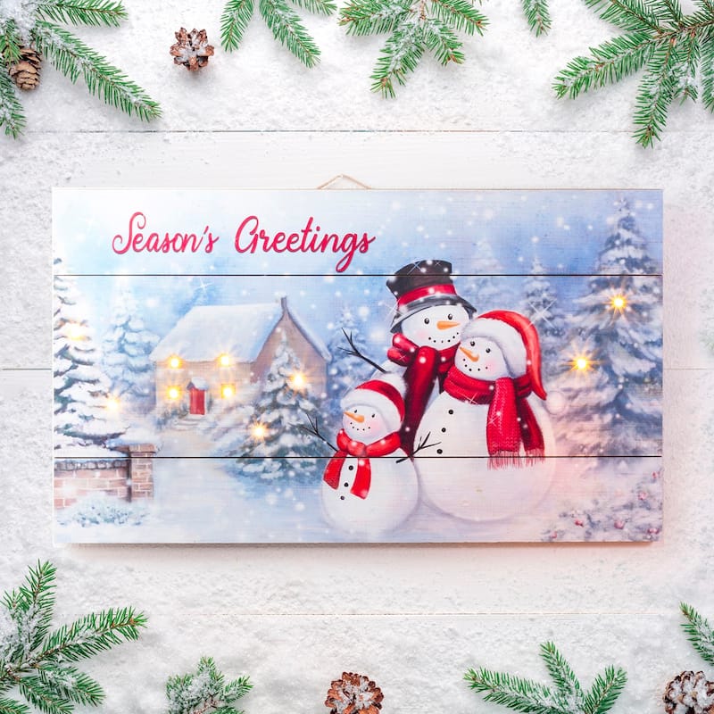 Glitzhome 24"L Wooden Christmas Santa Wall Decor with Warm White Lights