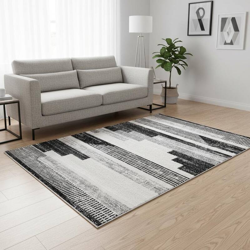 HomeRoots Striped Modern Rectangle Area Rug - 5' X 8' - 5' X 8'