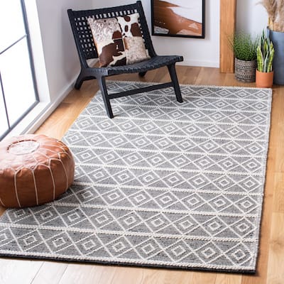 SAFAVIEH Handmade Natura Vilfridur Wool Rug