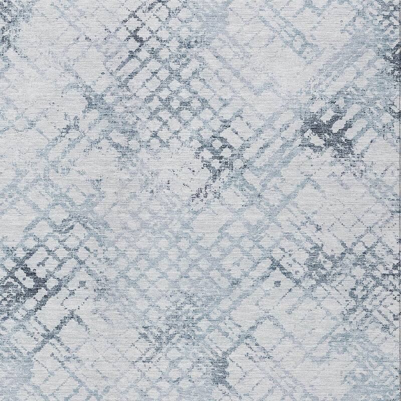 HomeRoots Geometric Transitional Rectangle Outdoor Rug