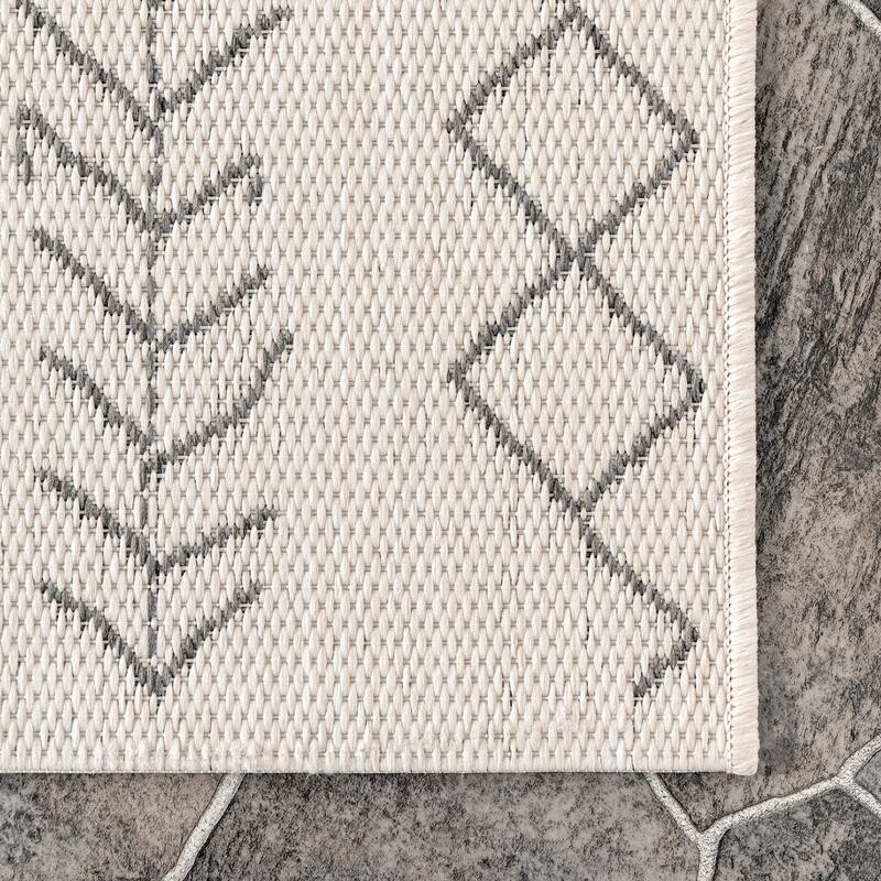 Nuloom Serna Moroccan Indoor/Outdoor Area Rug