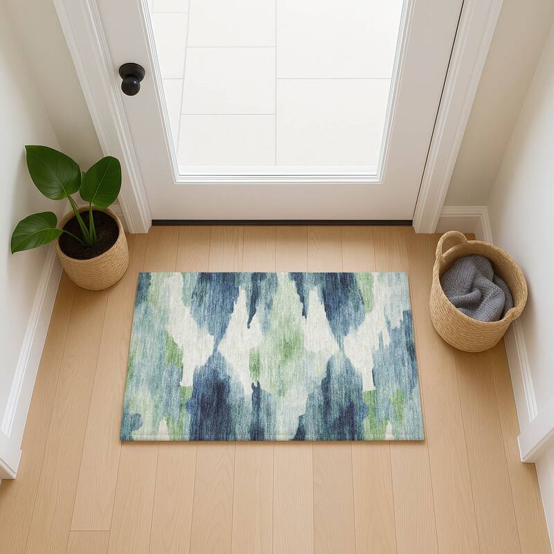 Machine Washable Indoor/ Outdoor Abstract Watercolor Chantille Rug