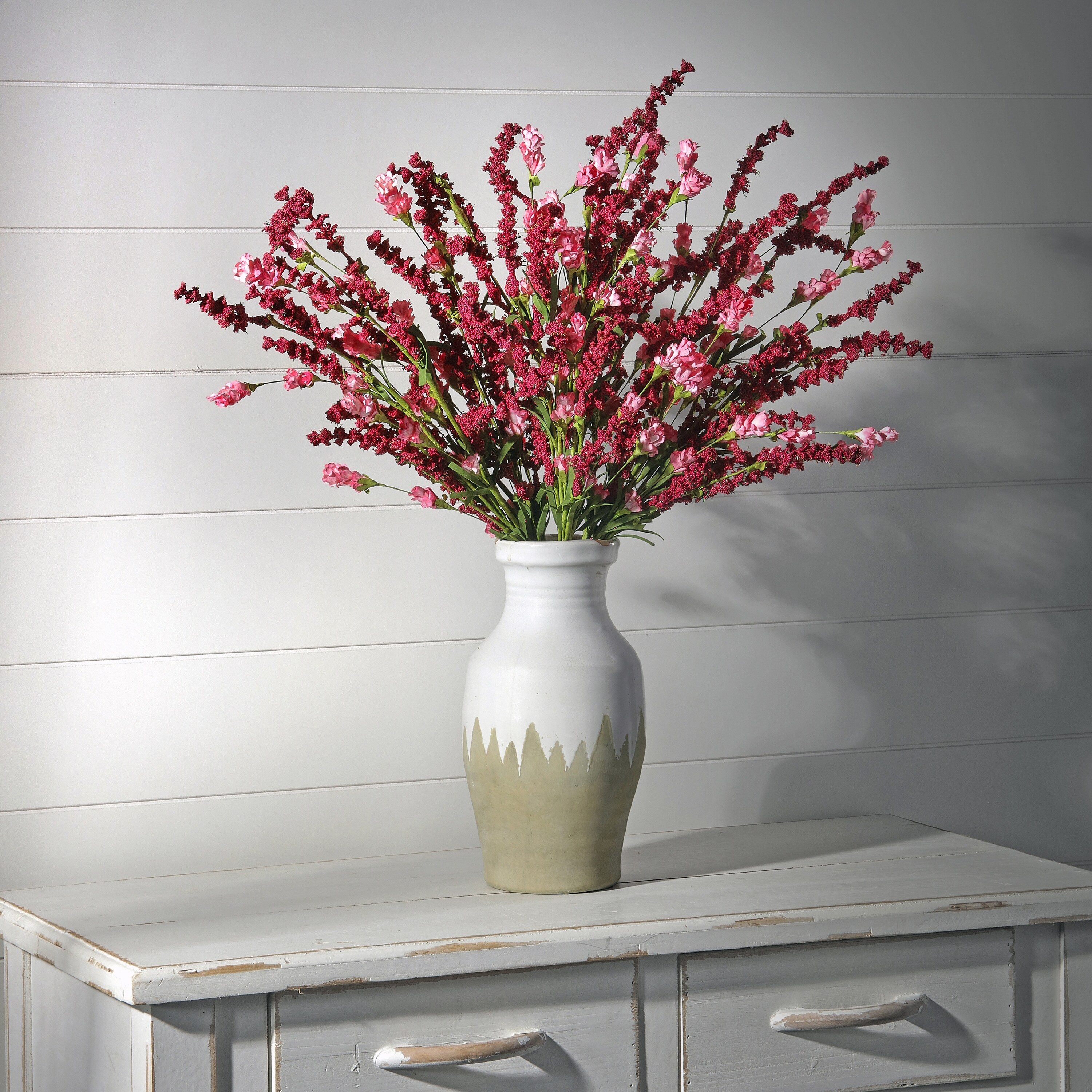 22" Clover Berry Bush