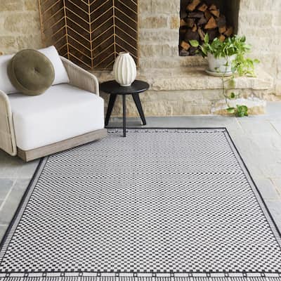 Elmer Recycled Checkered Indoor/Outdoor Area Rug