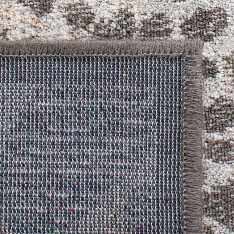 SAFAVIEH Atlas Altina Traditional Oriental Viscose Rug